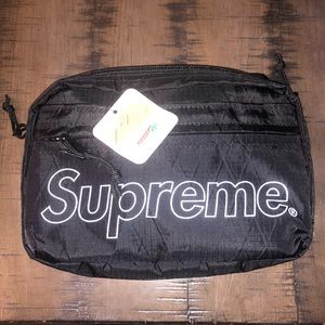 Supreme shoulder bag